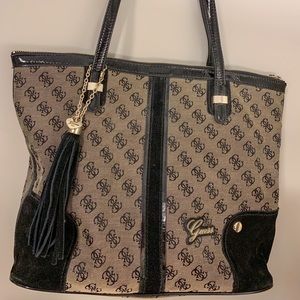 Guess Tote